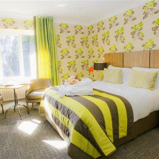 The Coed-Y-Mwstwr Hotel Bridgend  Chambre photo