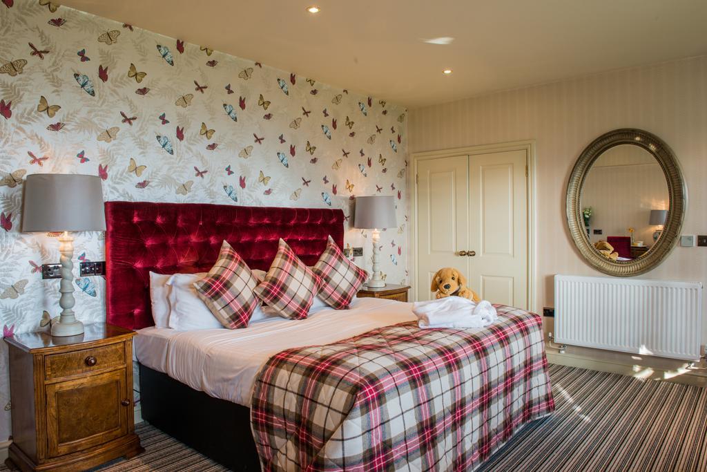 The Coed-Y-Mwstwr Hotel Bridgend  Chambre photo